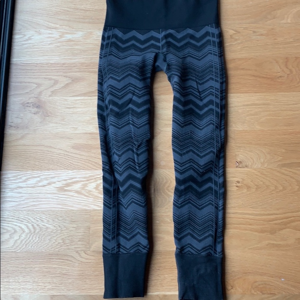 Lululemon ebb to street